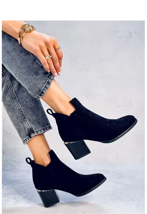 Botine cu toc model 184483 Inello