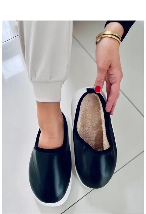 Papuci model 174501 Inello