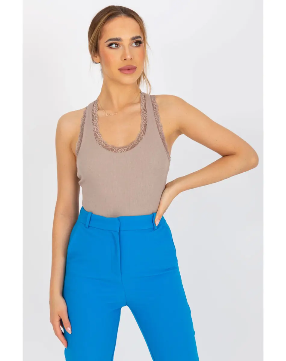 Top model 168313 Rue Paris