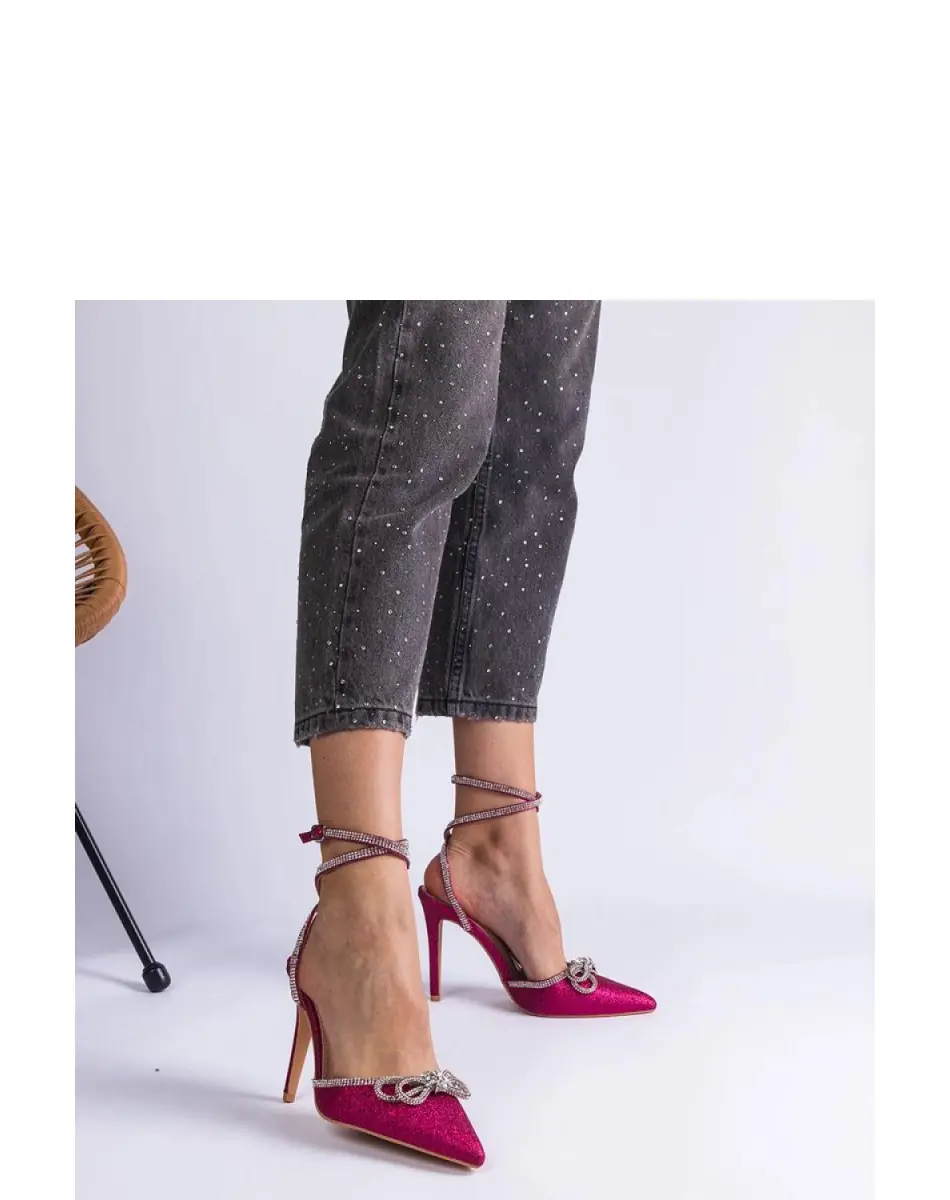 Pantofi cu toc subţire (stiletto) model 207110 Solea
