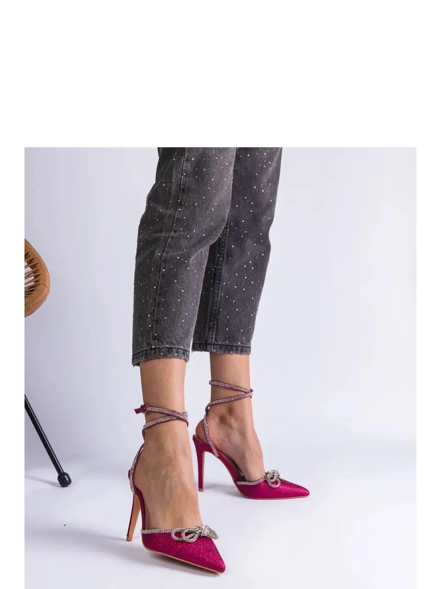 Pantofi cu toc subţire (stiletto) model 207110 Solea